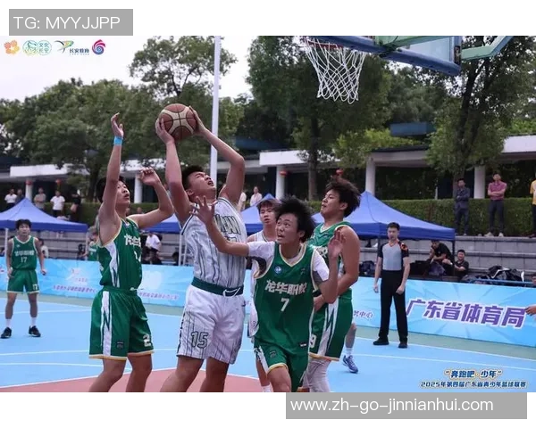 “奔跑吧·少年”2025年广州市体育传统特色学校田径比赛闭幕